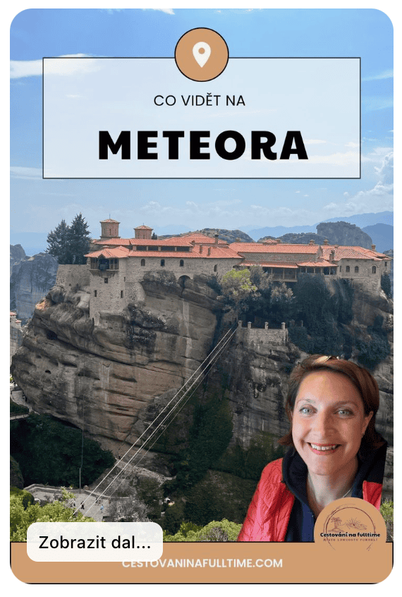 Jeden z visutých klášterů Meteora postavený na vrcholu skalního masivu. Meteora v Řecku patří mezi nejmystičtější místa Evropy – nabízí dechberoucí výhledy, duchovní klid a architekturu, která vyráží dech.